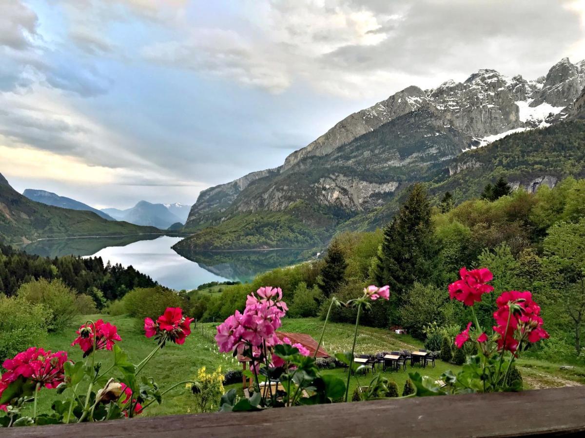 Agriturismo Ai Castioni Villa Molveno Exterior foto