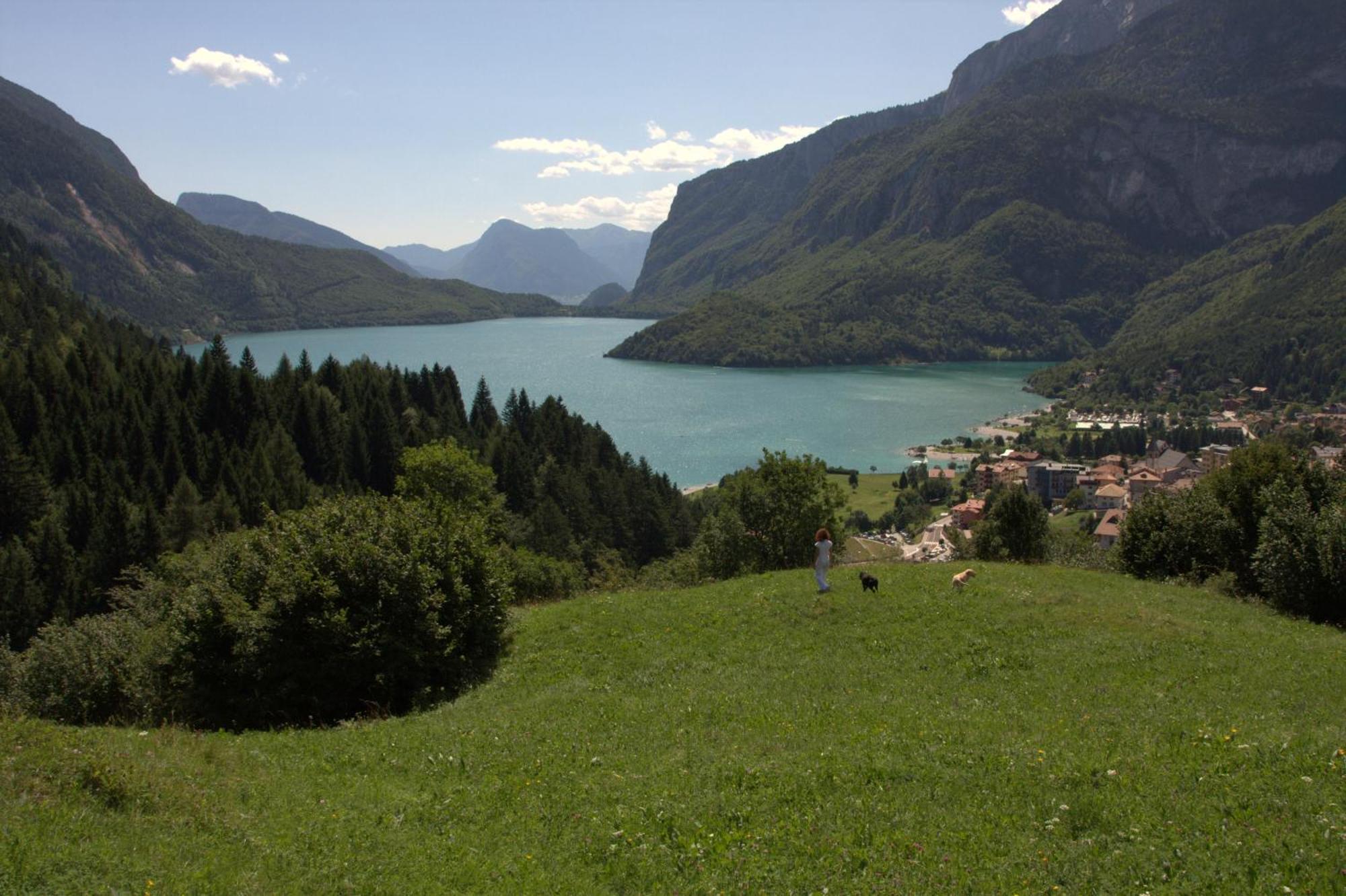 Agriturismo Ai Castioni Villa Molveno Exterior foto